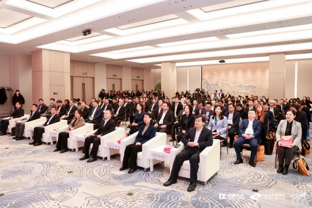 1740206933675608.jpg 640.jpg